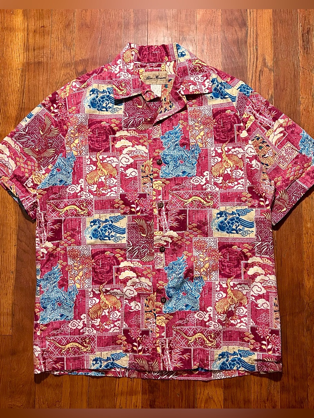 Vintage ‘90s Blue Hawaii Hawaiian Tribal Dragon Island Art Button Up Shirt M